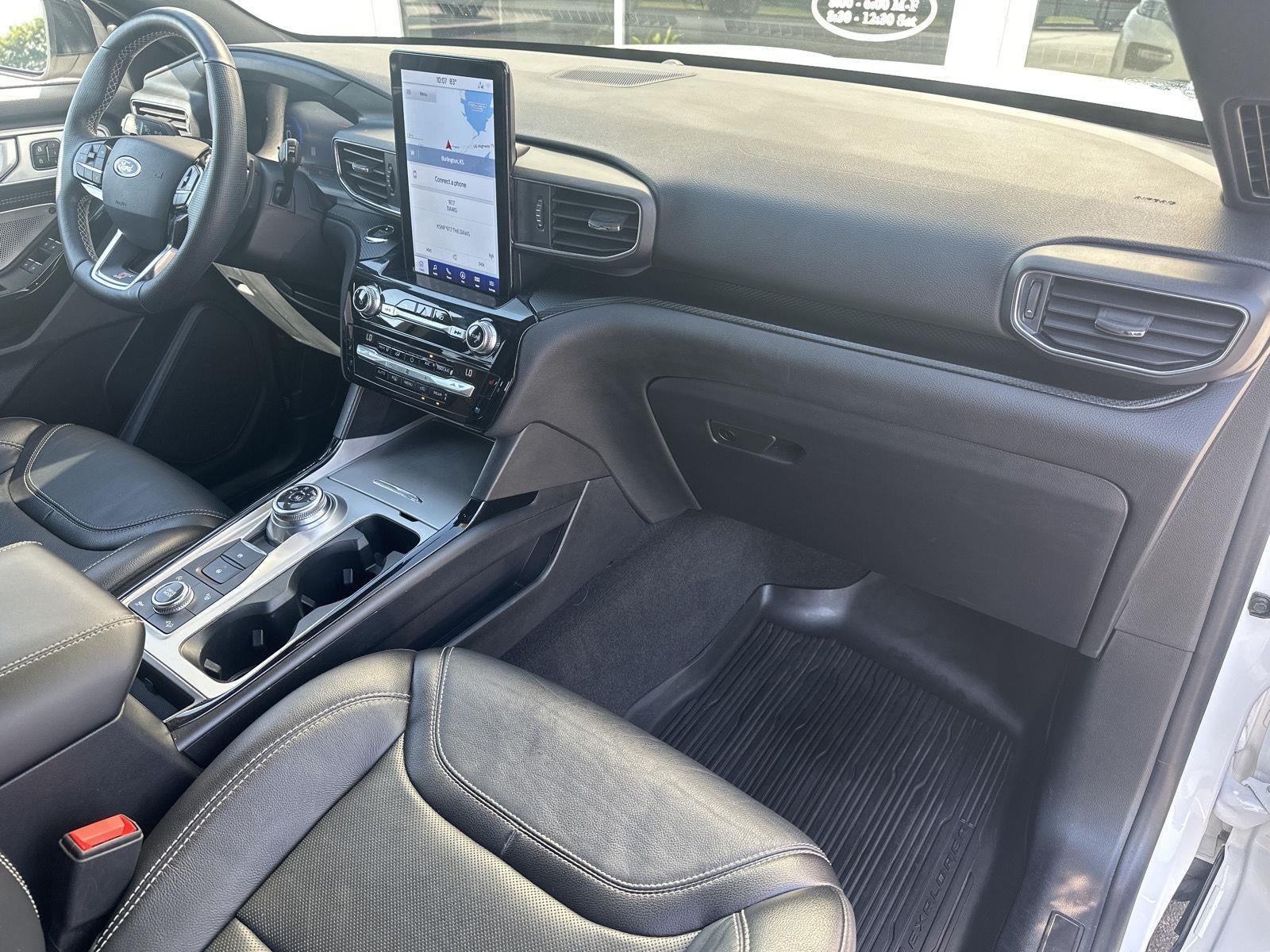 2021 Ford Explorer Base