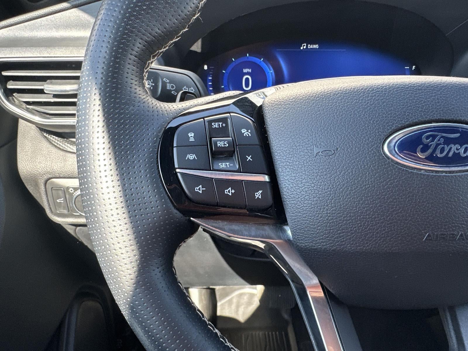 2021 Ford Explorer Base