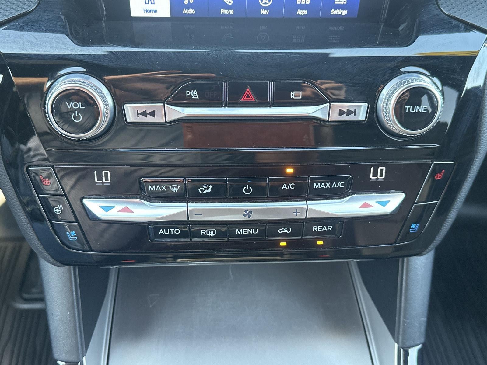 2021 Ford Explorer Base