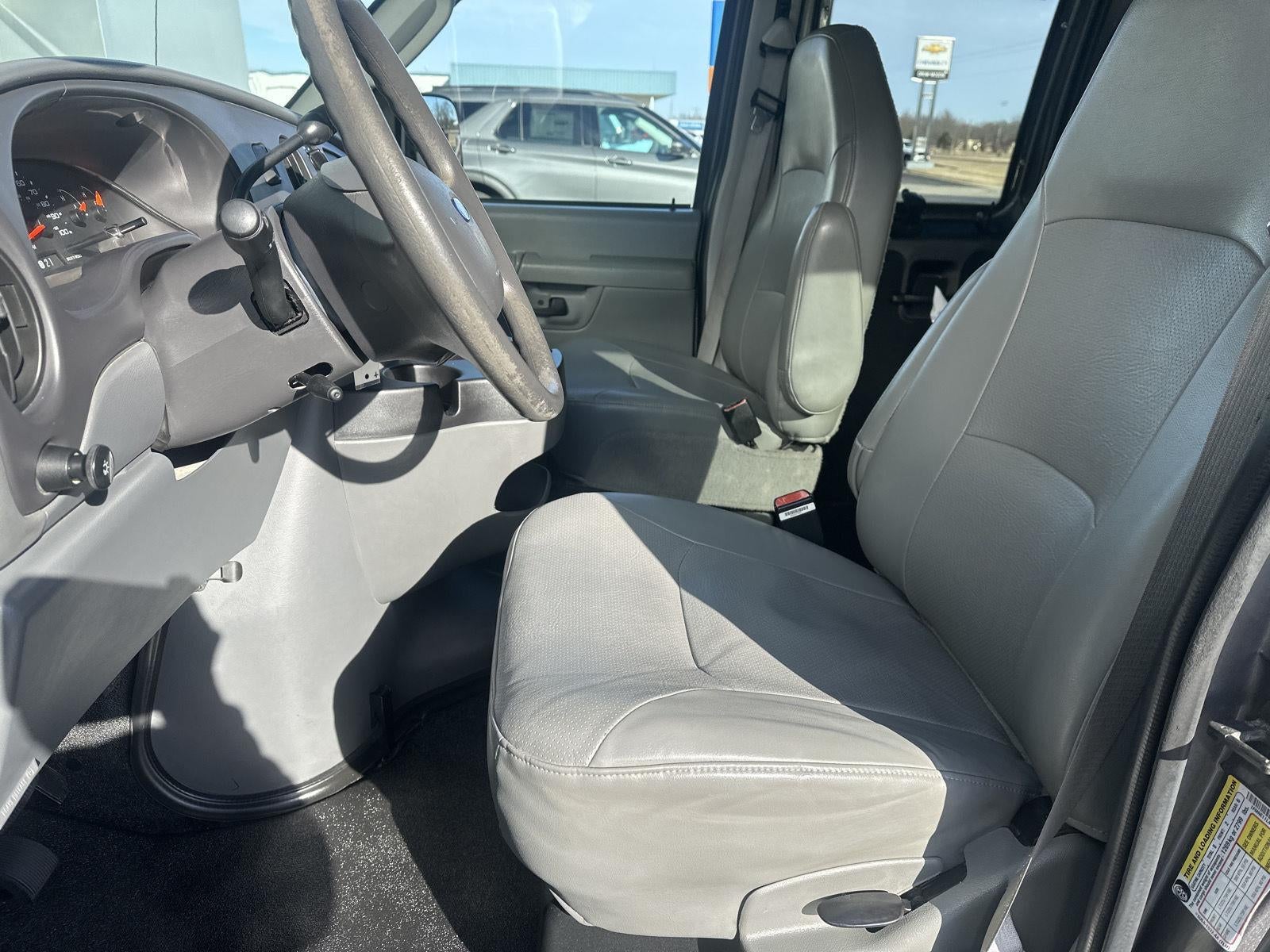 2007 Ford Econoline Wagon Base