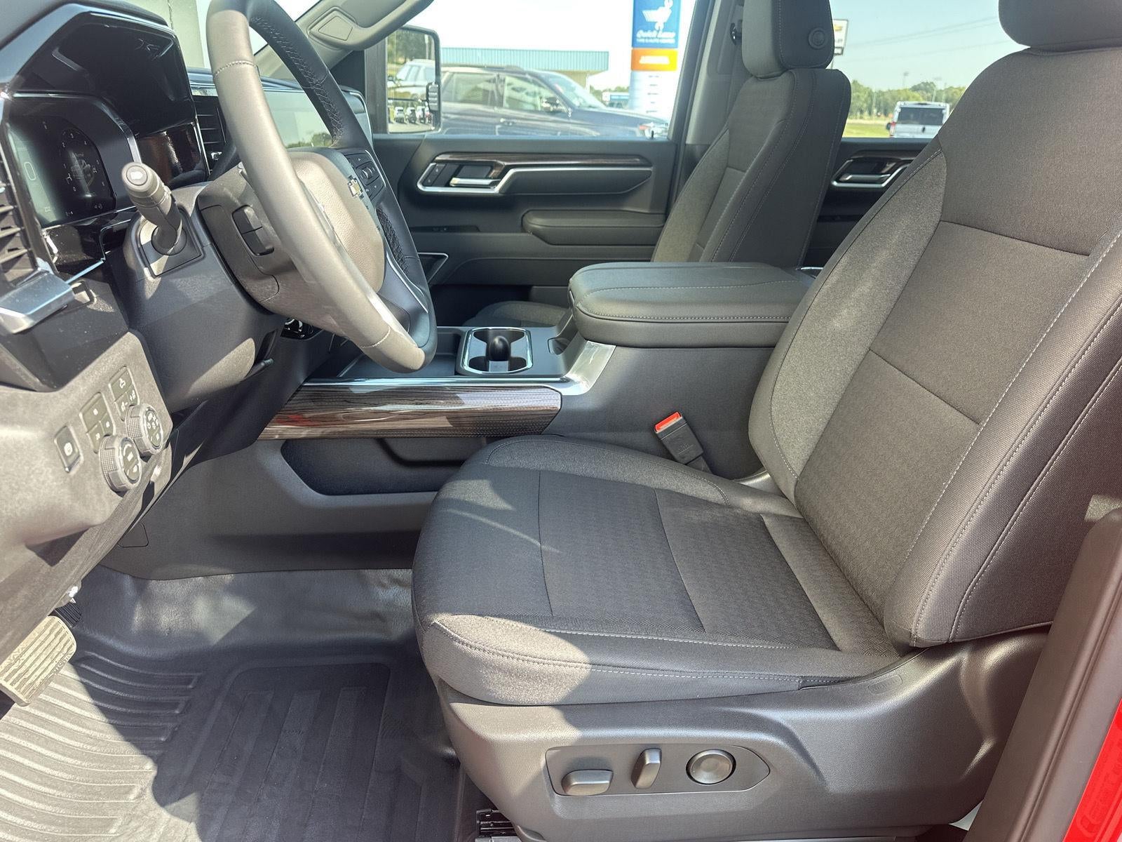 2026 Chevrolet Silverado 3500 HD Chassis Cab LT