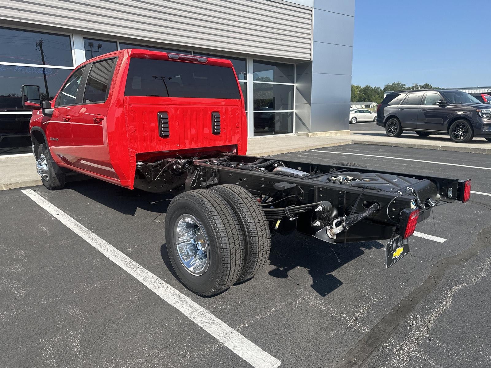 2026 Chevrolet Silverado 3500 HD Chassis Cab LT