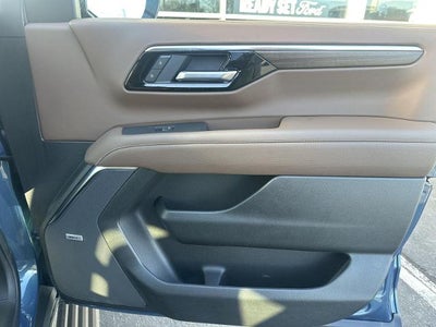 2025 Chevrolet Suburban High Country