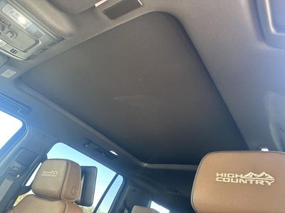 2025 Chevrolet Suburban High Country