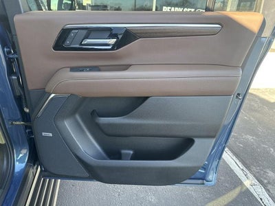 2025 Chevrolet Suburban High Country