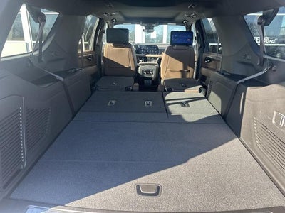 2025 Chevrolet Suburban High Country