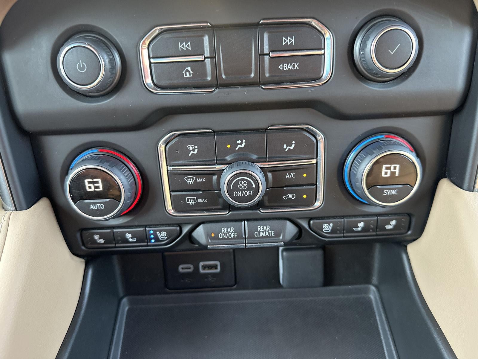 2024 Chevrolet Tahoe Premier