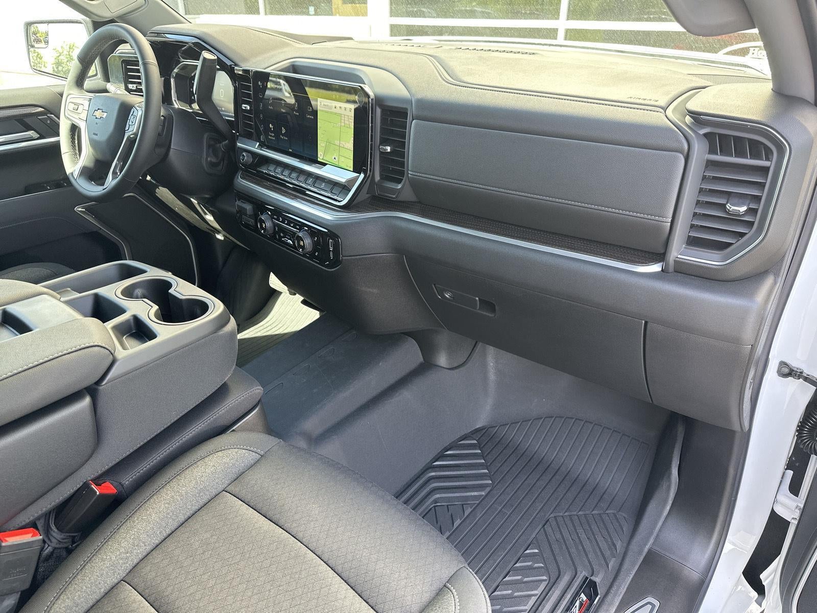 2026 Chevrolet Silverado 1500 LT - Photo 15