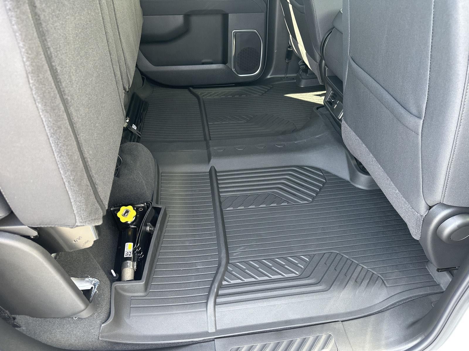 2026 Chevrolet Silverado 1500 LT - Photo 40
