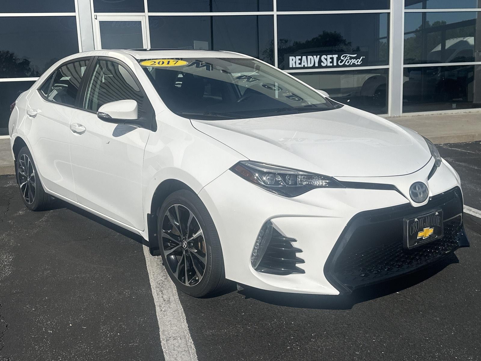 Used 2017 Toyota Corolla SE with VIN 2T1BURHE4HC909913 for sale in Kansas City