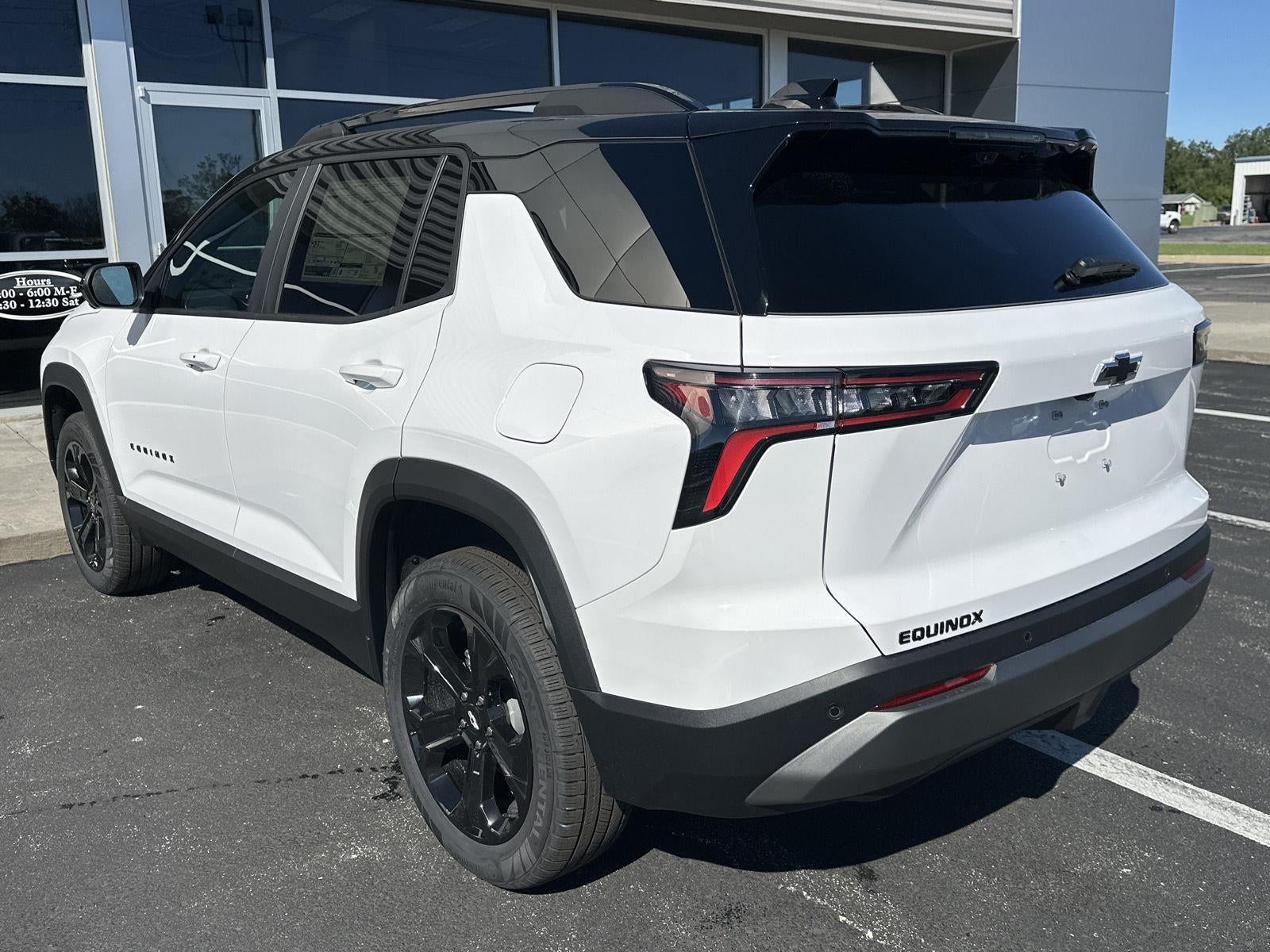2027 Chevrolet Equinox LT