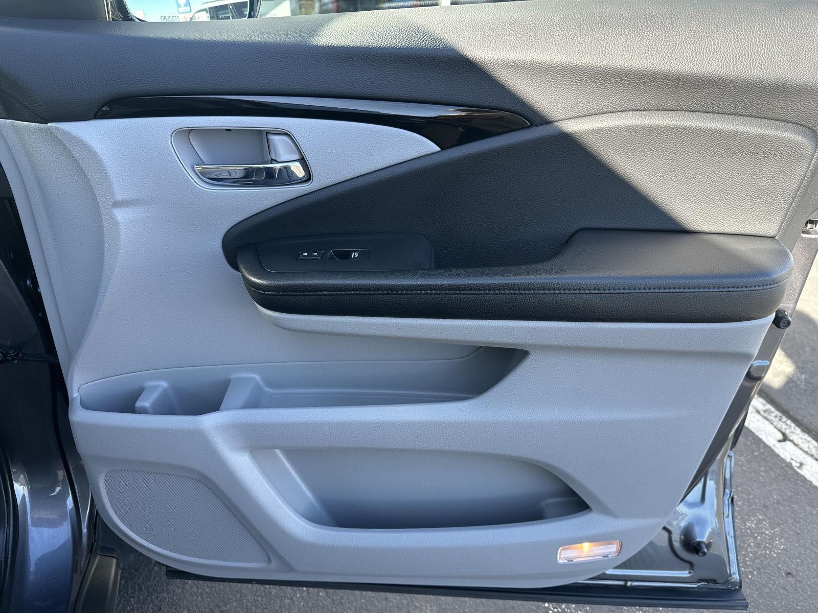 2020 Honda Pilot Touring 8-Passenger