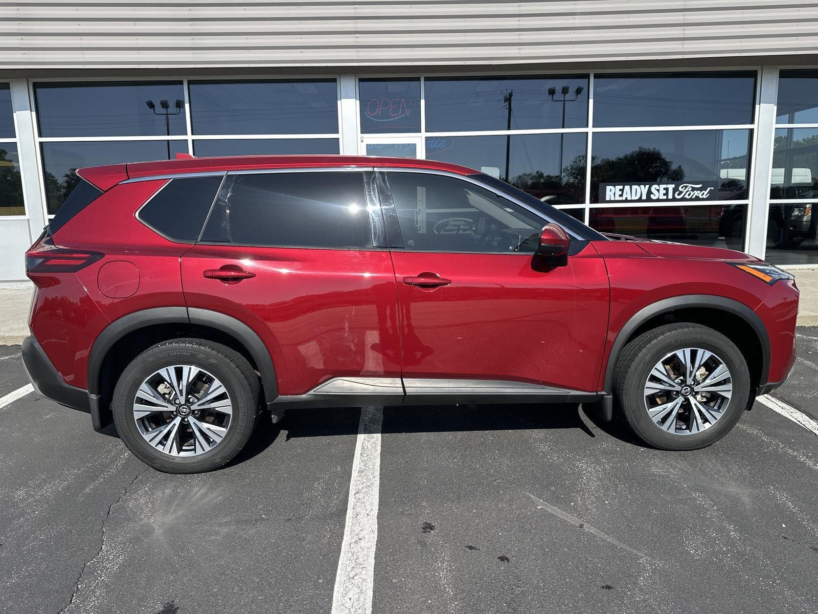2021 Nissan Rogue SV