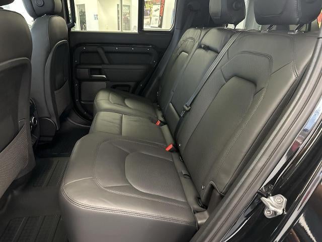 2023 Land Rover Defender V8