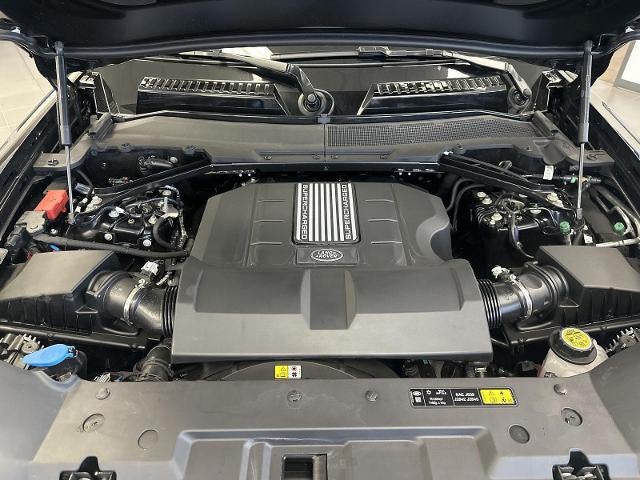 2023 Land Rover Defender V8