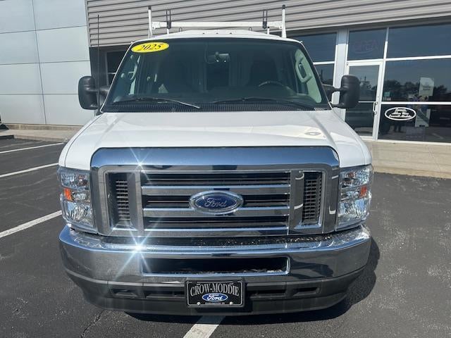 2025 Ford E-Series Cutaway E-350 SRW 138" WB