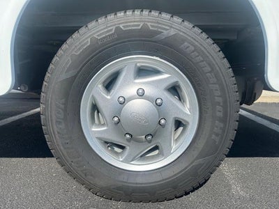 2025 Ford E-Series Cutaway E-350 SRW 138" WB