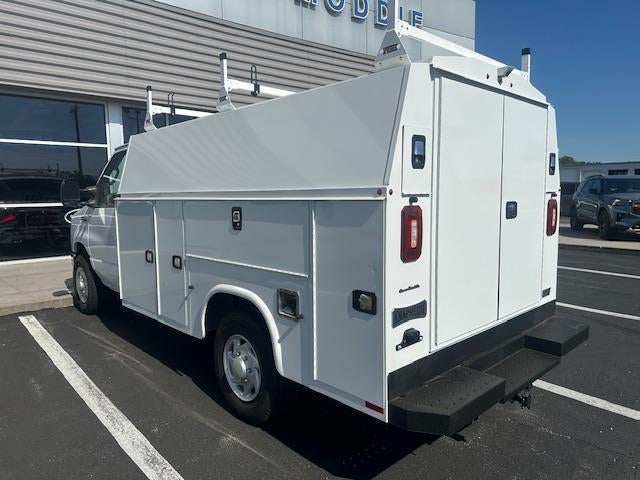 2025 Ford E-Series Cutaway E-350 SRW 138" WB