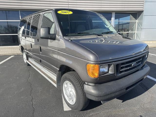2007 Ford Econoline Wagon E-150 XL