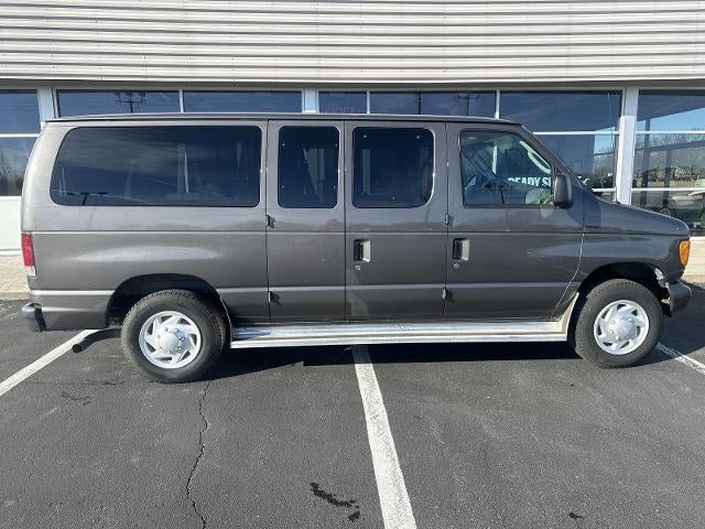2007 Ford Econoline Wagon E-150 XL