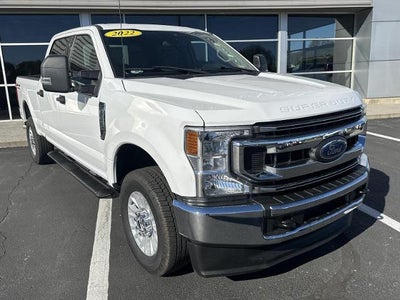 2022 Ford Super Duty F-250 SRW XLT 4WD Crew Cab 6.75' Box