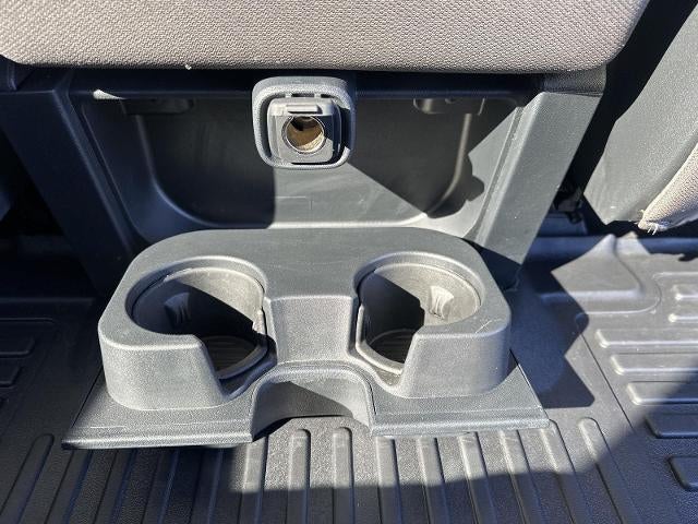 2022 Ford Super Duty F-250 SRW XLT 4WD Crew Cab 6.75' Box