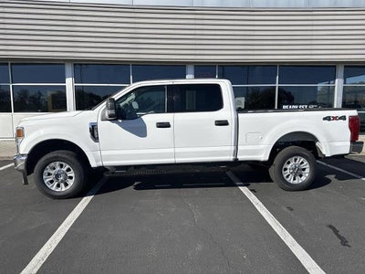 2022 Ford Super Duty F-250 SRW XLT 4WD Crew Cab 6.75' Box