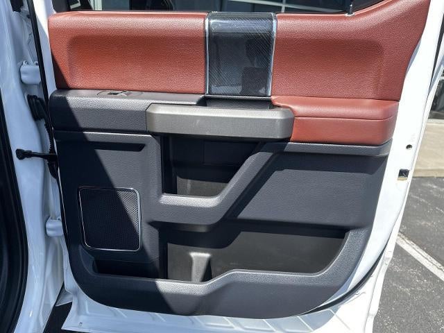 2022 Ford Super Duty F-350 SRW Platinum 4WD Crew Cab 6.75' Box