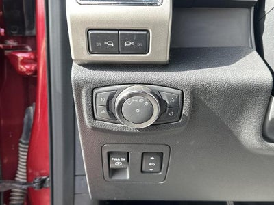 2020 Ford F-150 LARIAT 4WD SuperCrew 5.5' Box