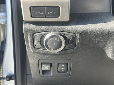 2016 Ford F-150 4WD SuperCrew 5-1/2 Ft Box Lariat