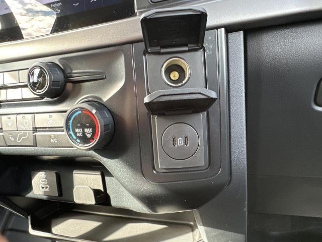 2026 Ford F-150 XL 4WD Reg Cab 8' Box