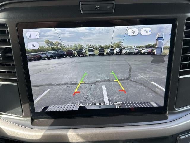 2026 Ford F-150 XL 4WD Reg Cab 8' Box