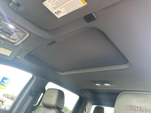 2020 Chevrolet Silverado 1500 Crew Cab Short Box 4-Wheel Drive High Country