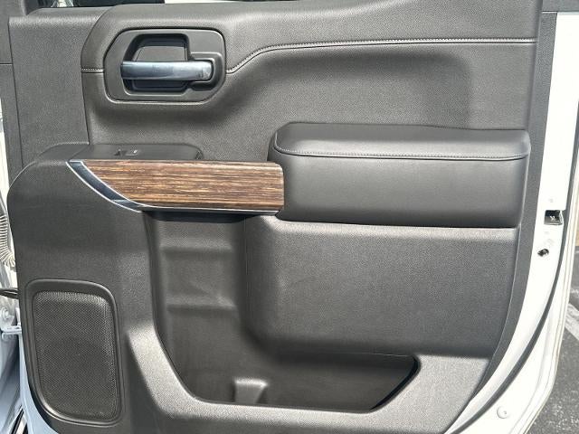 2020 Chevrolet Silverado 1500 Crew Cab Short Box 4-Wheel Drive High Country