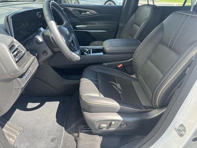 2025 Chevrolet Traverse High Country w/2LZ