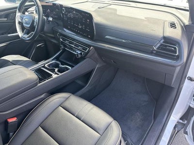 2025 Chevrolet Traverse High Country w/2LZ
