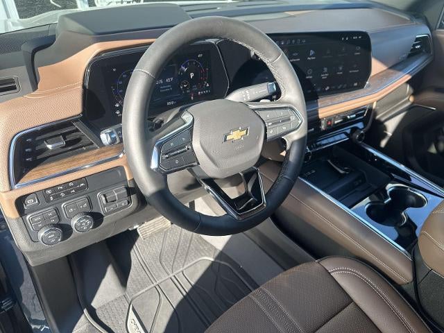 2025 Chevrolet Suburban 4WD High Country