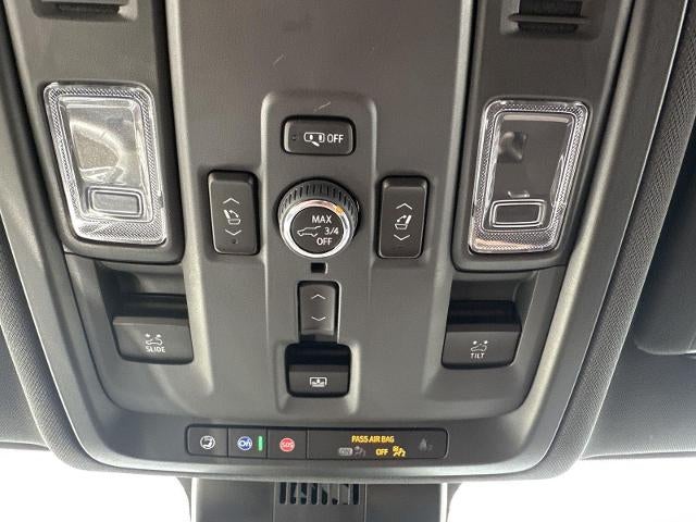 2025 Chevrolet Suburban 4WD High Country