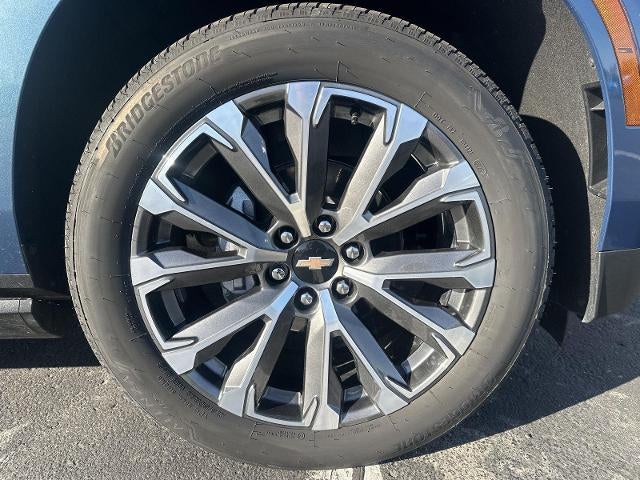 2025 Chevrolet Suburban 4WD High Country