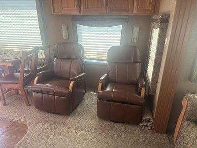 2014 Excel Limited 34IKE Base