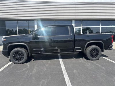 2025 Chevrolet Silverado 2500 HD Crew Cab Standard Box 4-Wheel Drive High Country