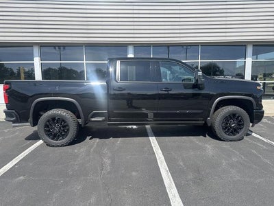 2025 Chevrolet Silverado 2500 HD Crew Cab Standard Box 4-Wheel Drive High Country