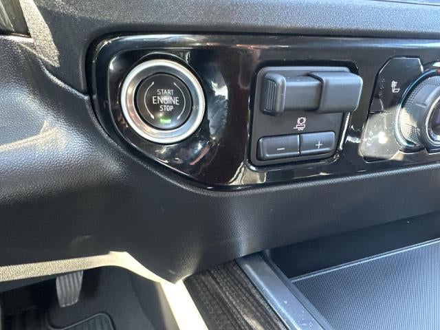 2023 Chevrolet Silverado 1500 Crew Cab Short Box 4-Wheel Drive RST