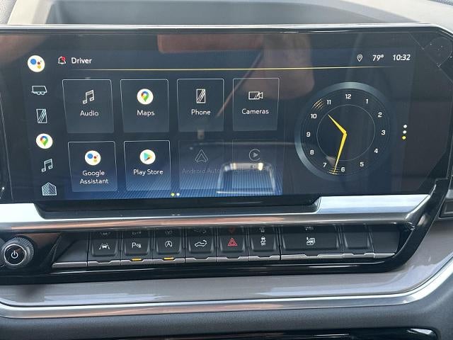 2022 Chevrolet Silverado 1500 Crew Cab Short Box 4-Wheel Drive High Country