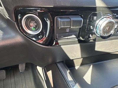 2023 GMC Sierra 1500 Crew Cab Short Box 4-Wheel Drive SLT