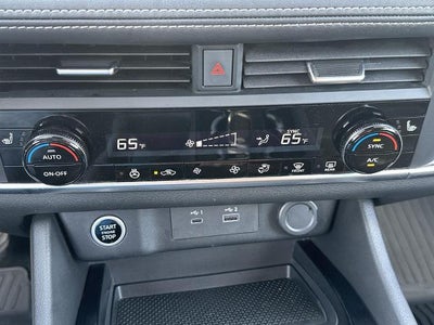 2023 Nissan Rogue AWD SV *Ltd Avail*