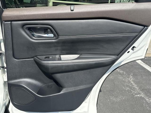 2023 Nissan Rogue AWD SV *Ltd Avail*