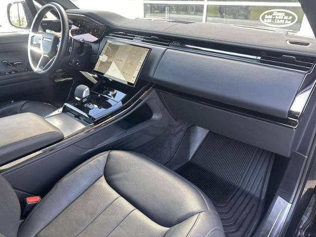 2025 Land Rover Range Rover Sport P360 SE