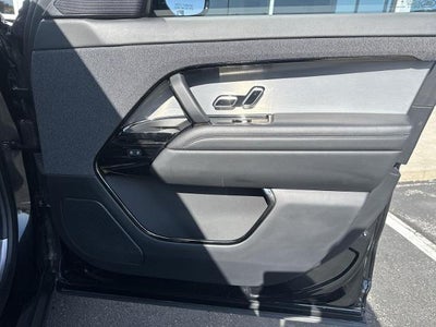 2025 Land Rover Range Rover Sport P360 SE