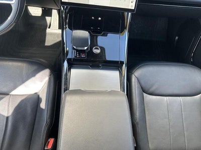 2025 Land Rover Range Rover Sport P360 SE